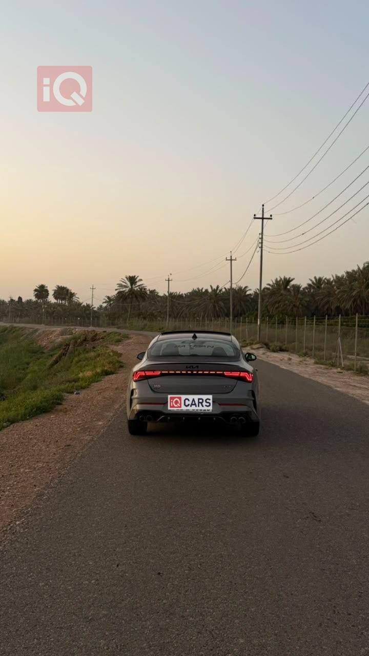 كيا K5